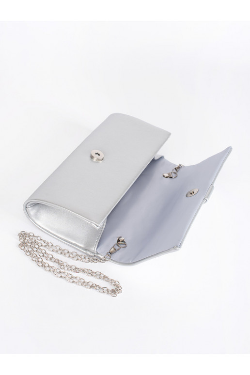 Malá stříbrná dámská kabelka se stříbrnou sponou
