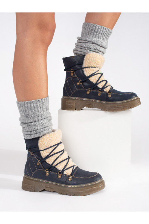 Tmavě modré zateplené traperky na šněrování s kožešinkou beránkového typu
