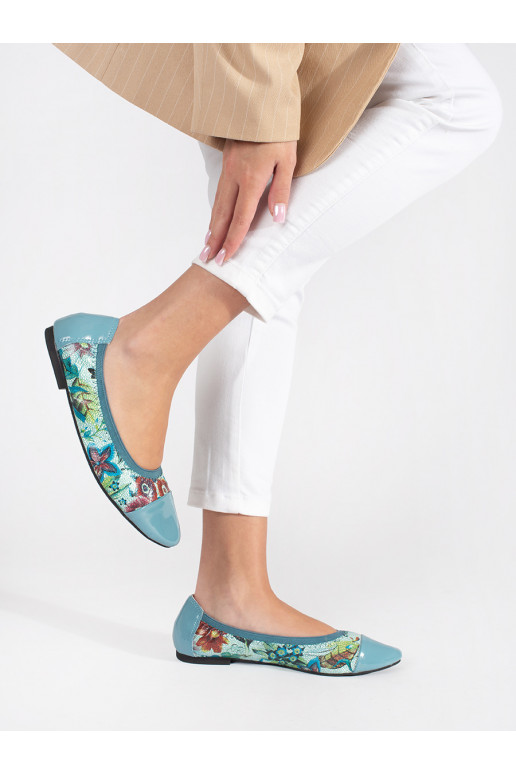 Baleríny s květinovým vzorem a lakovanou špičkou