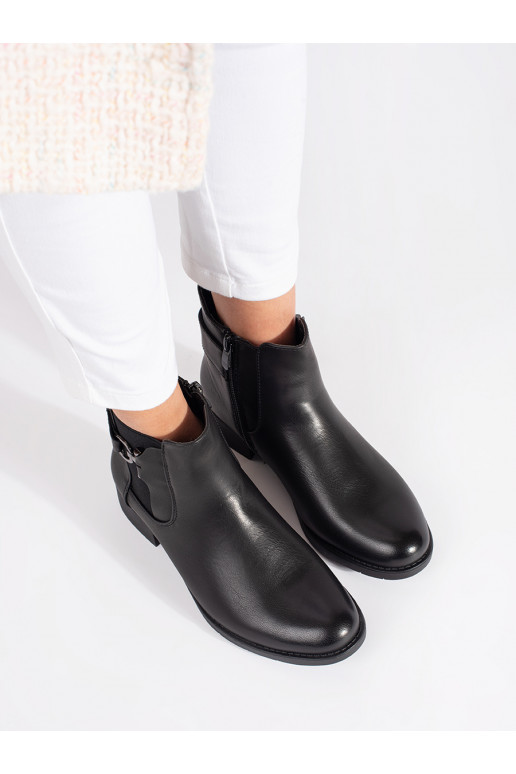 Klasické černé štibletky na plochém podpatku