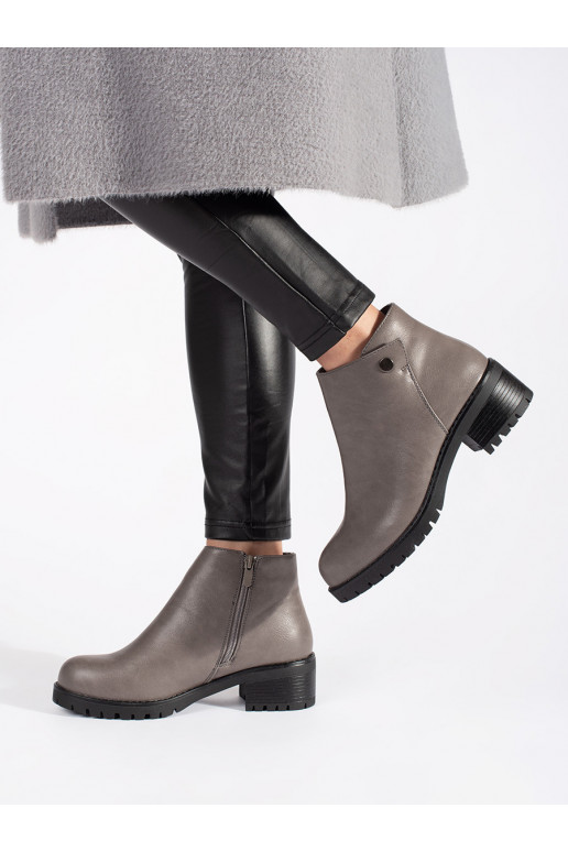 Šedé kotníkové boty v imitaci kůže