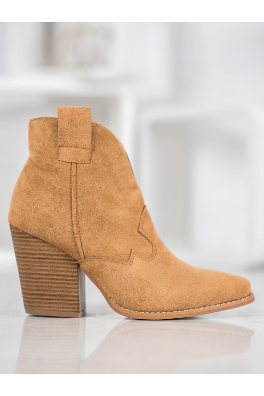 SEMIŠOVÉ KOVBOJKY NA SLOUPKU