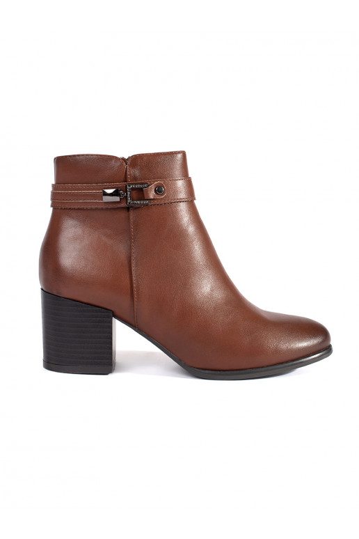 Hnědé kožené dámské kotníkové boty na sloupku Sergio Leone