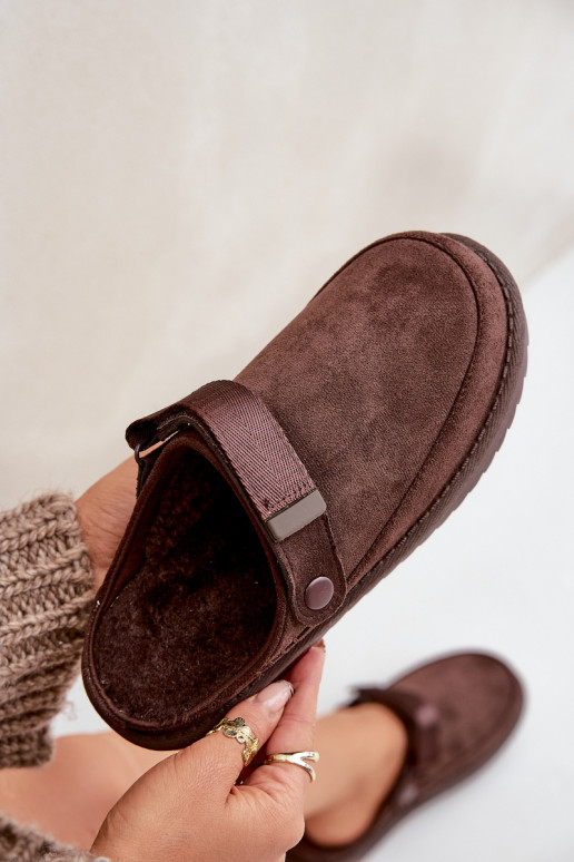 Zateplené dámské pantofle na platformě čokoládové Neliel Zateplené dámské pantofle na platformě čokoládové Neliel