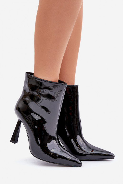 Lakované Boty Na Špičku S Elasťákem Černé Seliri Lakované Boty Na Špičku S Elasťákem Černé Seliri