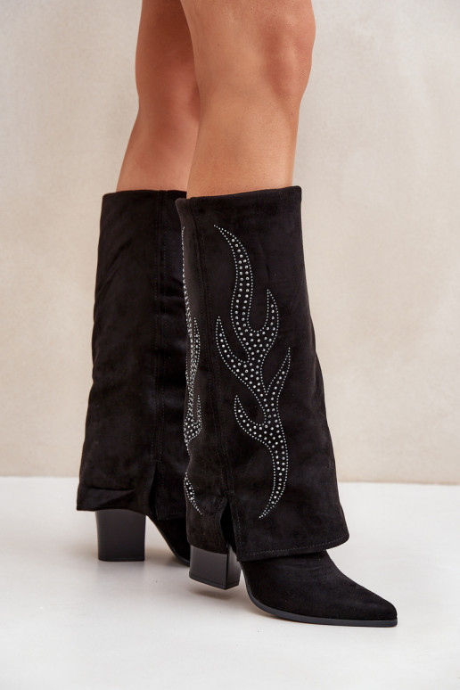 Zdobené kozačky s ohrnutým svrškem na podpatku černé Ivilta Zdobené kozačky s ohrnutým svrškem na podpatku černé Ivilta