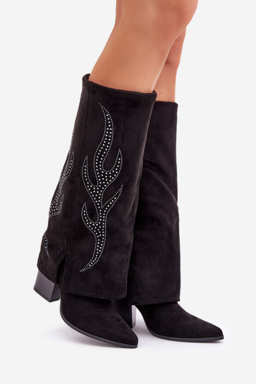 Zdobené kozačky s ohrnutým svrškem na podpatku černé Ivilta Zdobené kozačky s ohrnutým svrškem na podpatku černé Ivilta