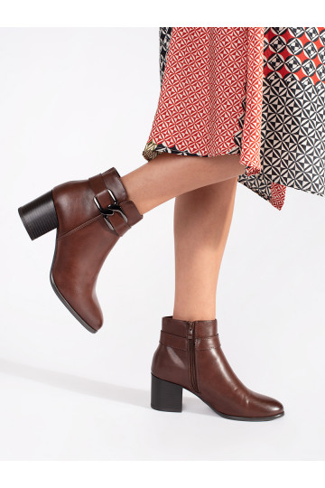 Hnědé kotníkové boty Sergio Leone na podpatku