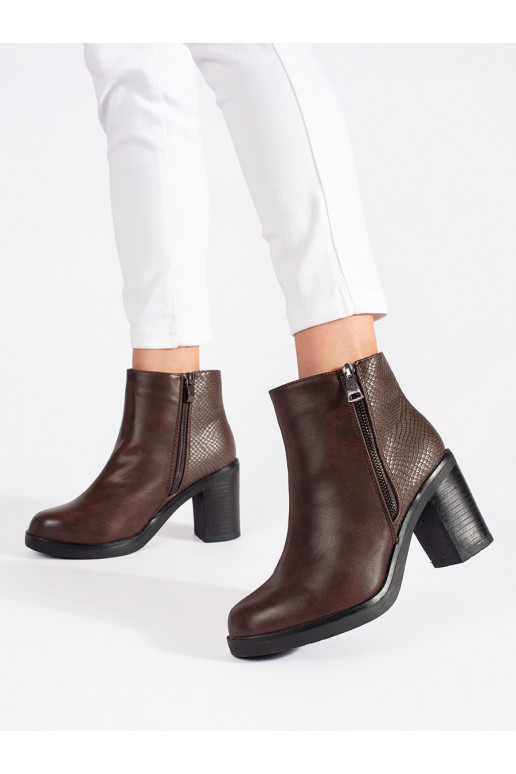 Hnědé kotníkové boty na sloupkovém podpatku na zip