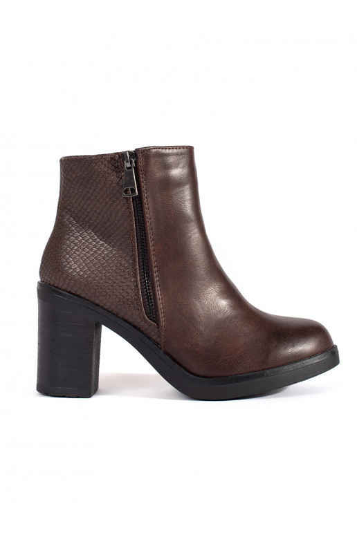 Hnědé kotníkové boty na sloupkovém podpatku na zip