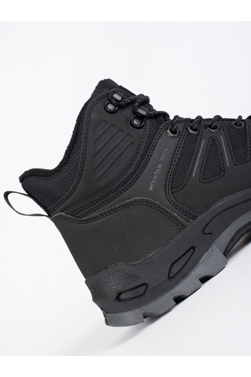 Černé vyšší trekové boty pánské