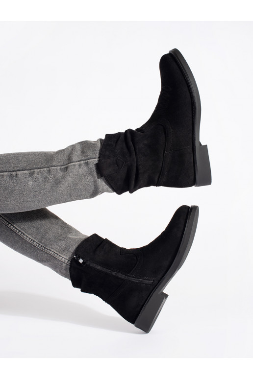 Černé ploché semišové kovbojky dámské