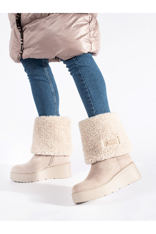 Béžové zateplené dámské kozačky na klínku