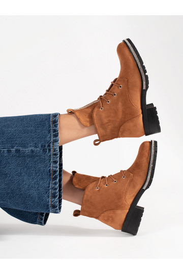 Světle hnědé kotníkové boty se šněrováním 2