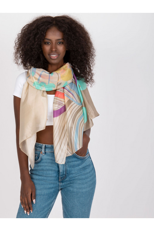 Béžová tenká šála se vzory