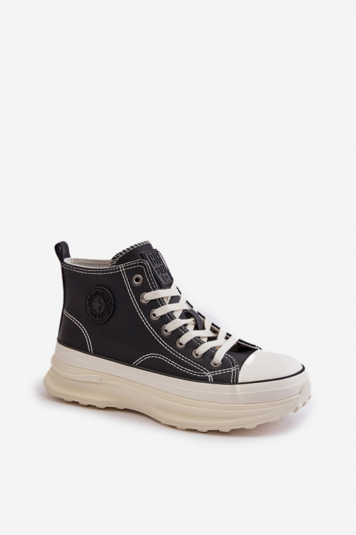 Laisvalaikio bateliai su platforma...