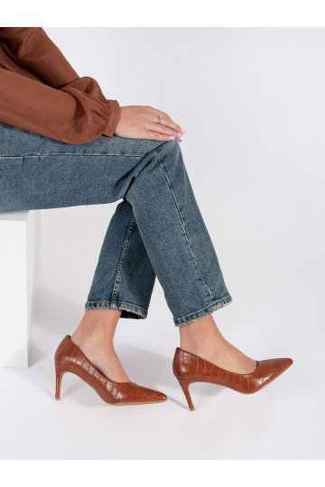 Hnědé lodičky na jehličkovém podpatku 2