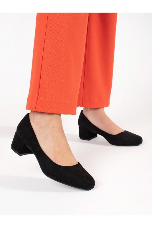 Černé semišové lodičky na sloupku Sergio Leone