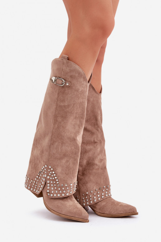 Ilgaauliai batai su kulniukais...