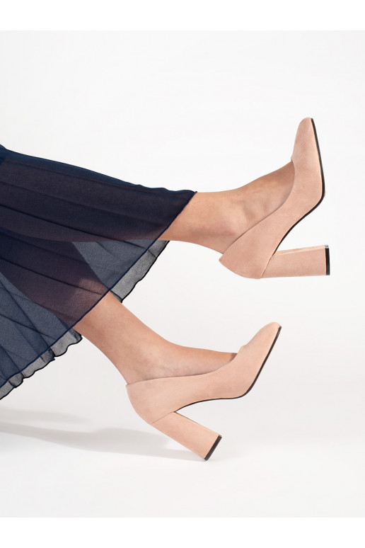 Béžové semišové lodičky na vysokém podpatku Béžové semišové lodičky na vysokém podpatku