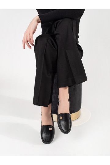 Černé dámské polobotky s ukrytým klínem 2