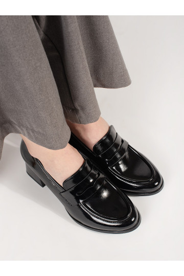 Černé polobotky na podpatku 2