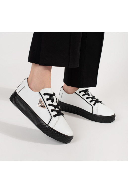 Kožené bílo-černé sneakersy na hrubé podrážce