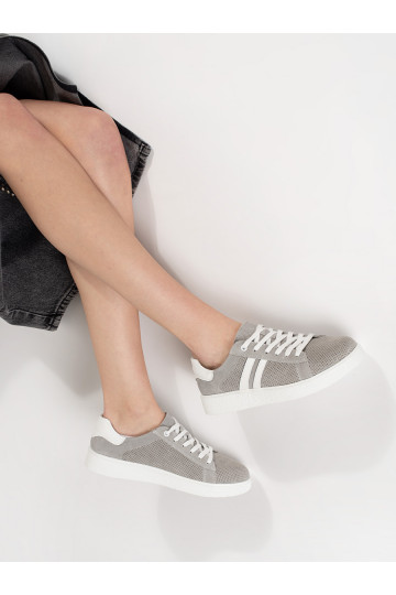Šedé dírkované tenisky z přírodní kůže