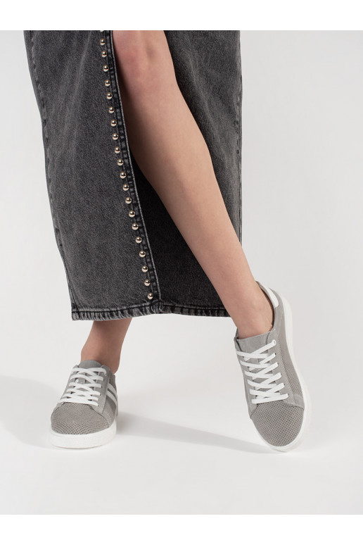 Šedé dírkované tenisky z přírodní kůže