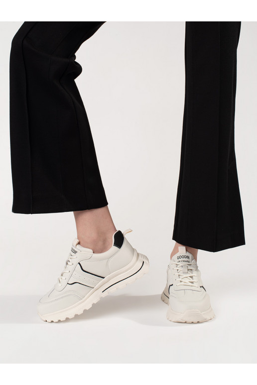 Kožené sportovní boty na hrubé podrážce