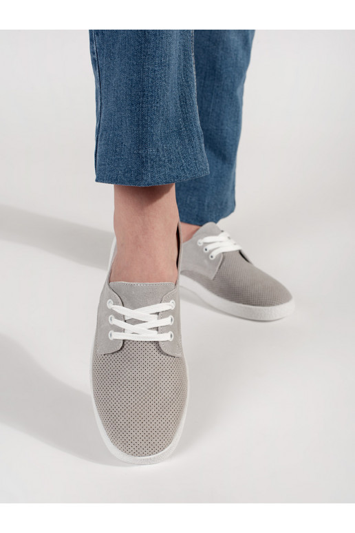 Šedé dírkované tenisky z přírodní kůže