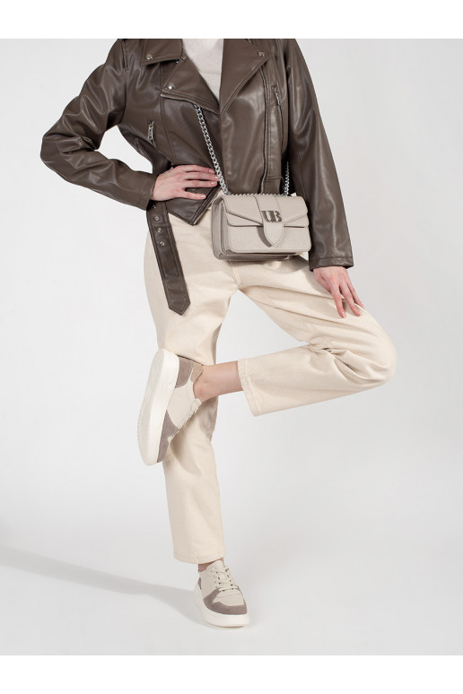 Béžové kožené sneakersy na platformě