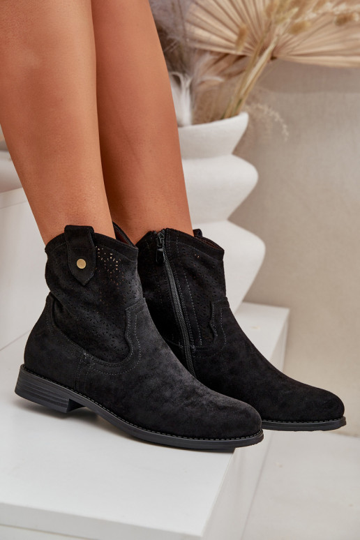 Ažurová obuv s širokými podpatky S.Barski HY51-063 Černé Ažurová obuv s širokými podpatky S.Barski HY51-063 Černé