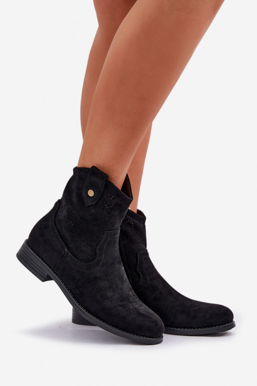 Ažurová obuv s širokými podpatky S.Barski HY51-063 Černé Ažurová obuv s širokými podpatky S.Barski HY51-063 Černé