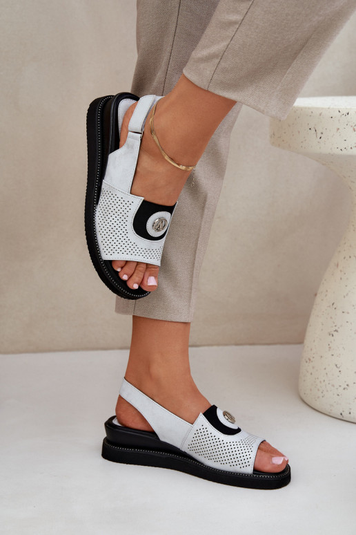 Dámské sandály  stříbrné barvy Isnnoria