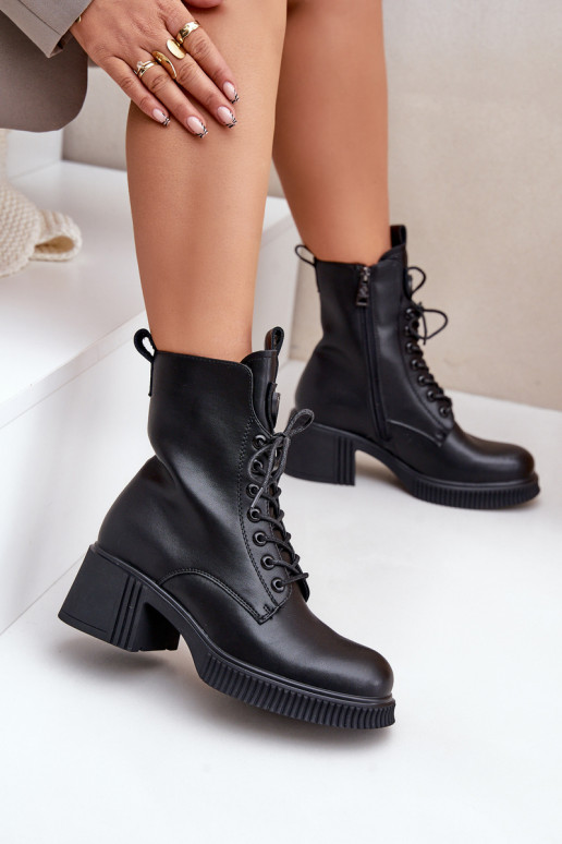 Pašiltinti aulinukai pagaminta iš...