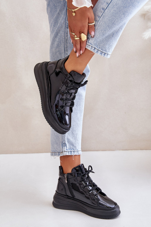 Su lako efektu sportiniai bateliai su... Su lako efektu sportiniai bateliai su...