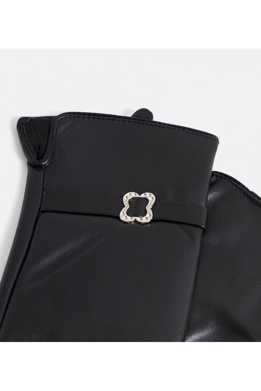 Černé zateplené rukavice s přezkou... Černé zateplené rukavice s přezkou...