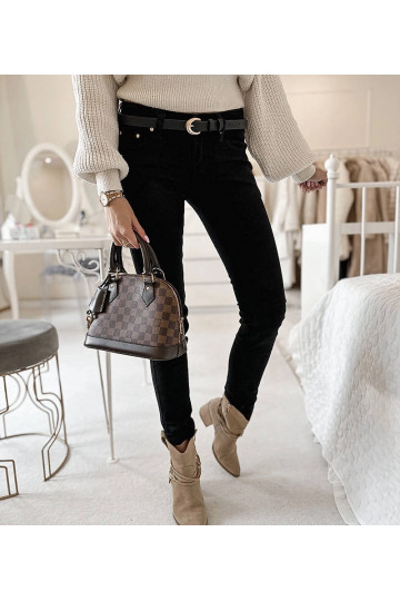 Černé látkové kalhoty s...