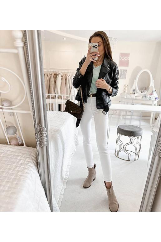 Černá motorkářská bunda z ekokůže... Černá motorkářská bunda z ekokůže...