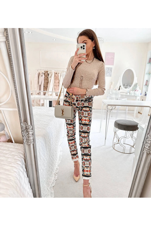 Kalhoty Aya s vícebarevným vzorem