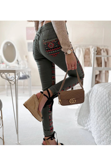 Zelené vzorované kalhoty... 2