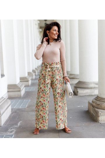 Béžové dámské široké řasené...