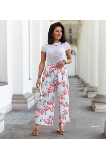 Bílé dámské široké řasené...