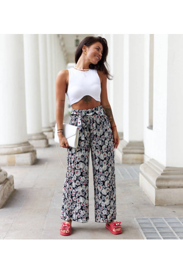 Černé široké plisované...