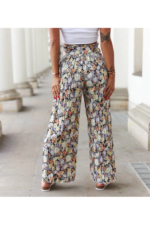 Černé květinové plisované kalhoty Cesate