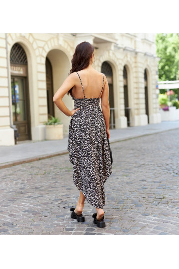 Černé šaty bez ramínek od... 2