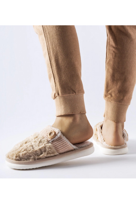 Béžové zateplené pantofle Lakeland
