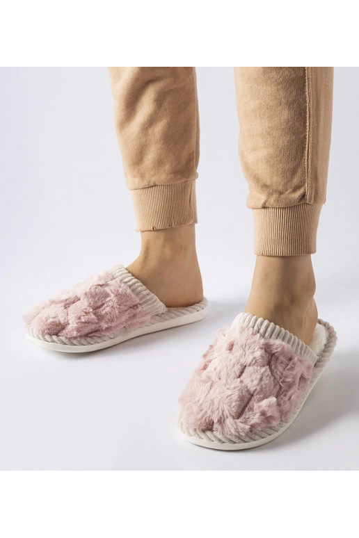 Růžové zateplené dámské pantofle Crissa