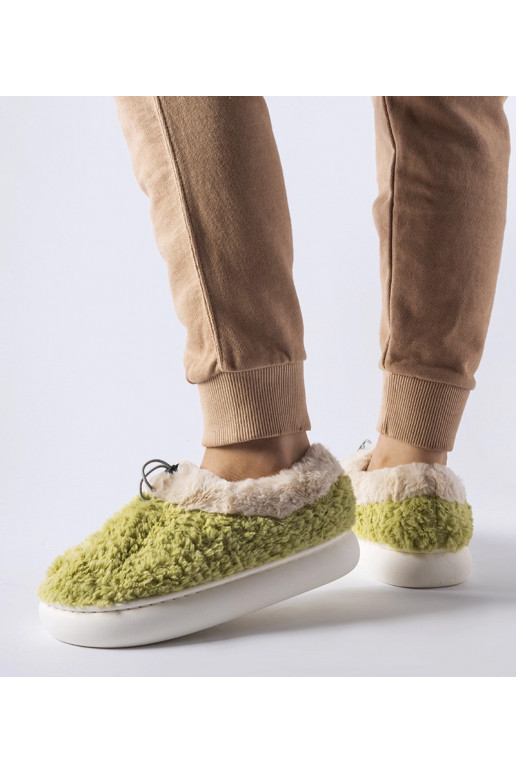 Zelené teplé pantofle s uzavřeným...